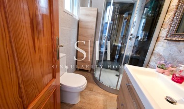 Resale - Villa - Villamartin - Costa Blanca