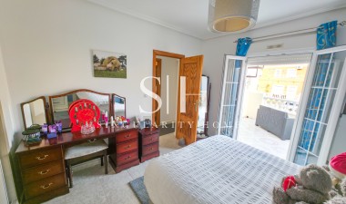 Resale - Villa - Villamartin - Costa Blanca