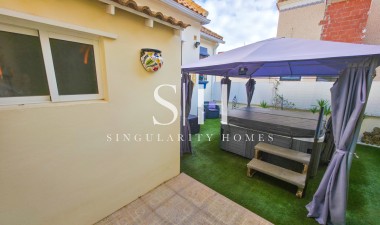 Resale - Villa - Villamartin - Costa Blanca
