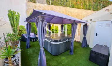 Resale - Villa - Villamartin - Costa Blanca