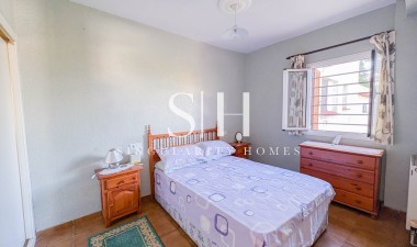 Resale - Villa - Los Balcones - Costa Blanca