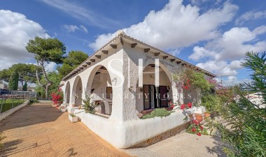 Resale - Villa - Los Balcones - Costa Blanca