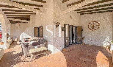 Resale - Villa - Los Balcones - Costa Blanca