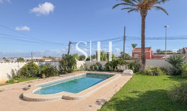 Resale - Villa - Los Balcones - Costa Blanca