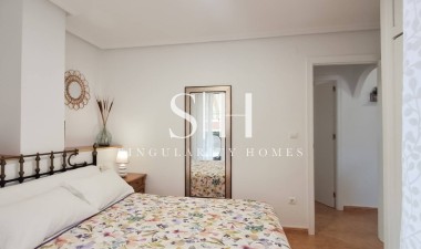 Resale - Apartment / flat - Torrevieja - La Mata