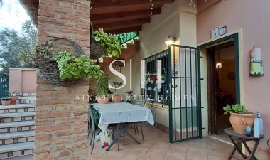 Resale - Villa - Torrevieja - Parque Acuático - Sector 25