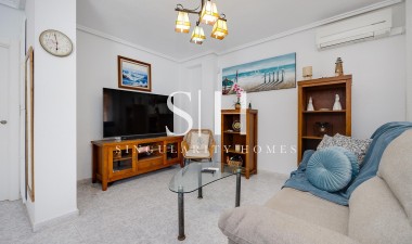 Resale - Villa - Torrevieja - Costa Blanca