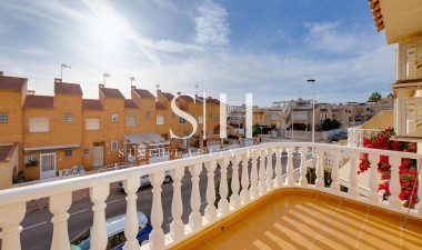 Resale - Villa - Torrevieja - Costa Blanca