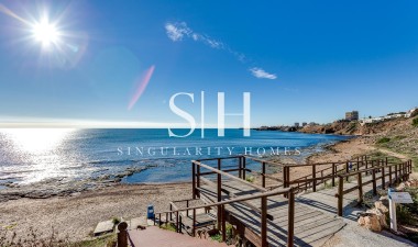 Resale - Villa - Torrevieja - Costa Blanca