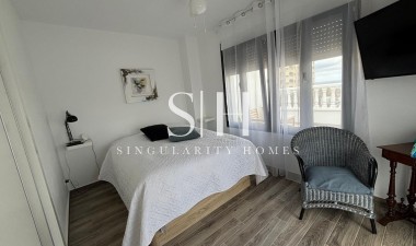 Resale - Villa - Orihuela Costa - Punta Prima