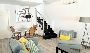 Resale - Villa - Orihuela Costa - Punta Prima