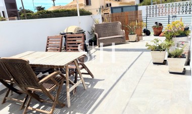 Resale - Villa - Orihuela Costa - Punta Prima