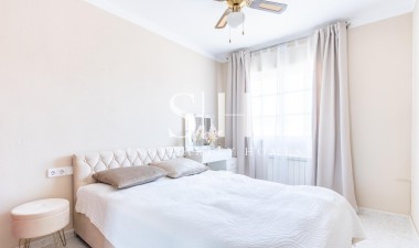 Resale - House - Torrevieja - Los Balcones - Los Altos del Edén