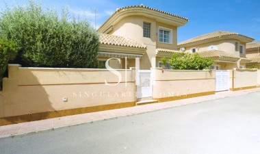 Resale - House - Torrevieja - Los Balcones - Los Altos del Edén