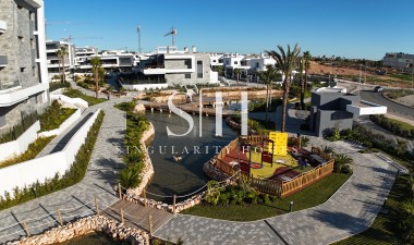 Resale - Apartment / flat - Torrevieja - La Hoya