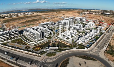 Resale - Apartment / flat - Torrevieja - La Hoya