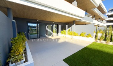 Resale - Apartment / flat - Torrevieja - La Hoya