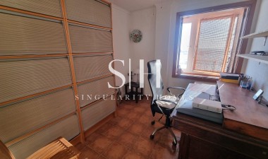 Resale - Apartment / flat - Torrevieja - El Acequión - Los Náufragos