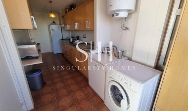 Resale - Apartment / flat - Torrevieja - El Acequión - Los Náufragos