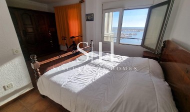 Resale - Apartment / flat - Torrevieja - El Acequión - Los Náufragos