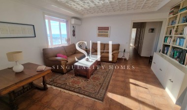 Resale - Apartment / flat - Torrevieja - El Acequión - Los Náufragos