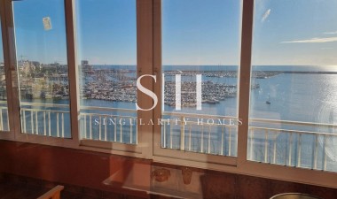 Resale - Apartment / flat - Torrevieja - El Acequión - Los Náufragos