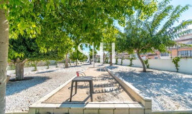 Resale - Villa - Orihuela Costa - Villamartin