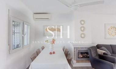 Resale - Villa - Orihuela Costa - Costa Blanca