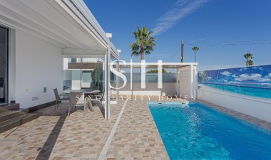 Resale - Villa - Orihuela Costa - Costa Blanca