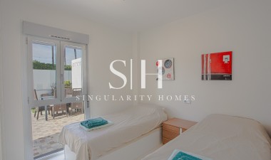 Resale - Villa - Orihuela Costa - Costa Blanca