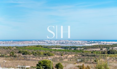 Resale - Villa - San Miguel de Salinas - Mirador De San Miguel