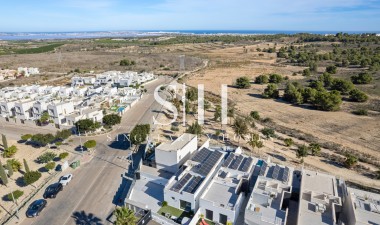 Resale - Villa - San Miguel de Salinas - Mirador De San Miguel