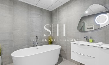 Resale - Villa - San Miguel de Salinas - Mirador De San Miguel