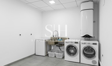 Resale - Villa - San Miguel de Salinas - Mirador De San Miguel