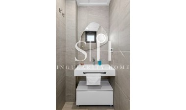 Resale - Villa - San Miguel de Salinas - Mirador De San Miguel