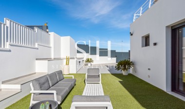 Resale - Villa - San Miguel de Salinas - Mirador De San Miguel