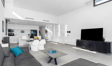 Resale - Villa - San Miguel de Salinas - Mirador De San Miguel