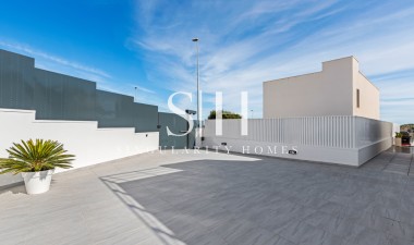 Resale - Villa - San Miguel de Salinas - Mirador De San Miguel