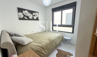 Resale - Apartment / flat - San Miguel de Salinas - Pueblo