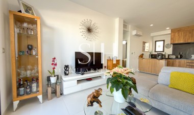 Resale - Apartment / flat - San Miguel de Salinas - Pueblo