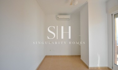 Resale - Apartment / flat - Guardamar del Segura - Costa Blanca