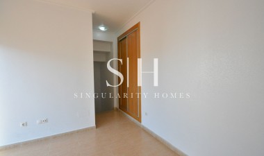 Resale - Apartment / flat - Guardamar del Segura - Costa Blanca