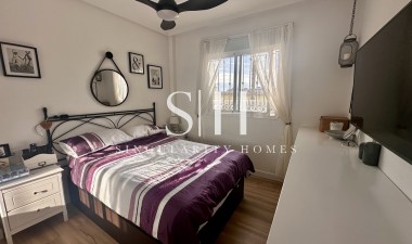 Återförsäljning - Villa - Orihuela Costa - Ciñuelica