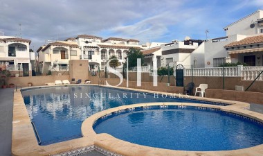 Återförsäljning - Villa - Orihuela Costa - Ciñuelica