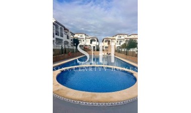 Återförsäljning - Villa - Orihuela Costa - Ciñuelica