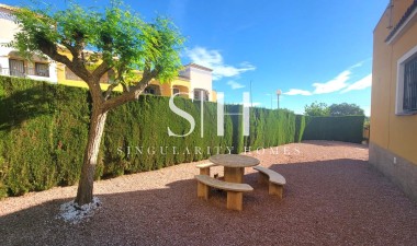 Resale - House - Los Montesinos - Los Montesinos - Urb. La Herrada