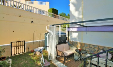 Resale - House - Orihuela Costa - Los Dolses