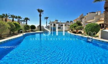 Resale - House - Orihuela Costa - Los Dolses