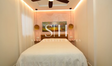 Wiederverkauf - Haus - Orihuela Costa - La Florida