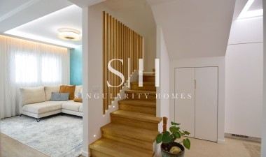 Wiederverkauf - Haus - Orihuela Costa - La Florida